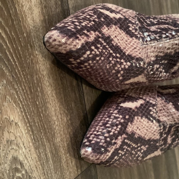 New! Jessica Simpson Python Boots - Picture 6 of 7